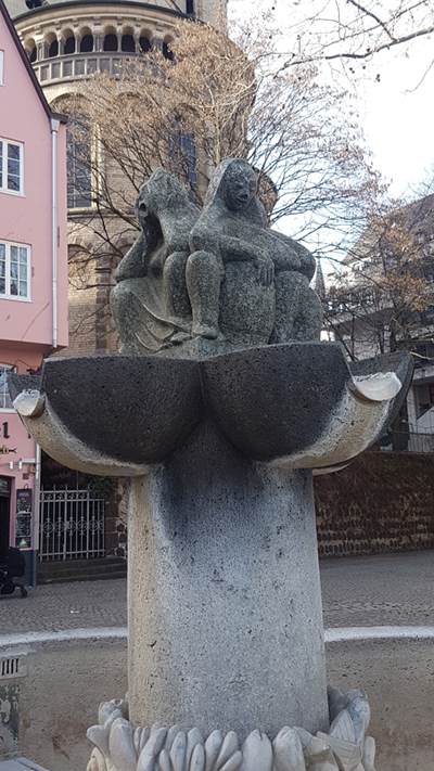 Fischweiberbrunnen