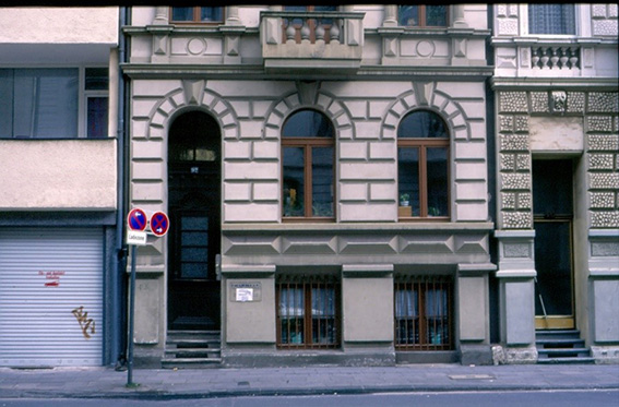 Gebäude in der Roonstraße 92