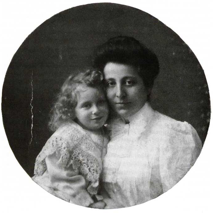 Marianne Ahlfeld-Heymann mit ihrer Mutter